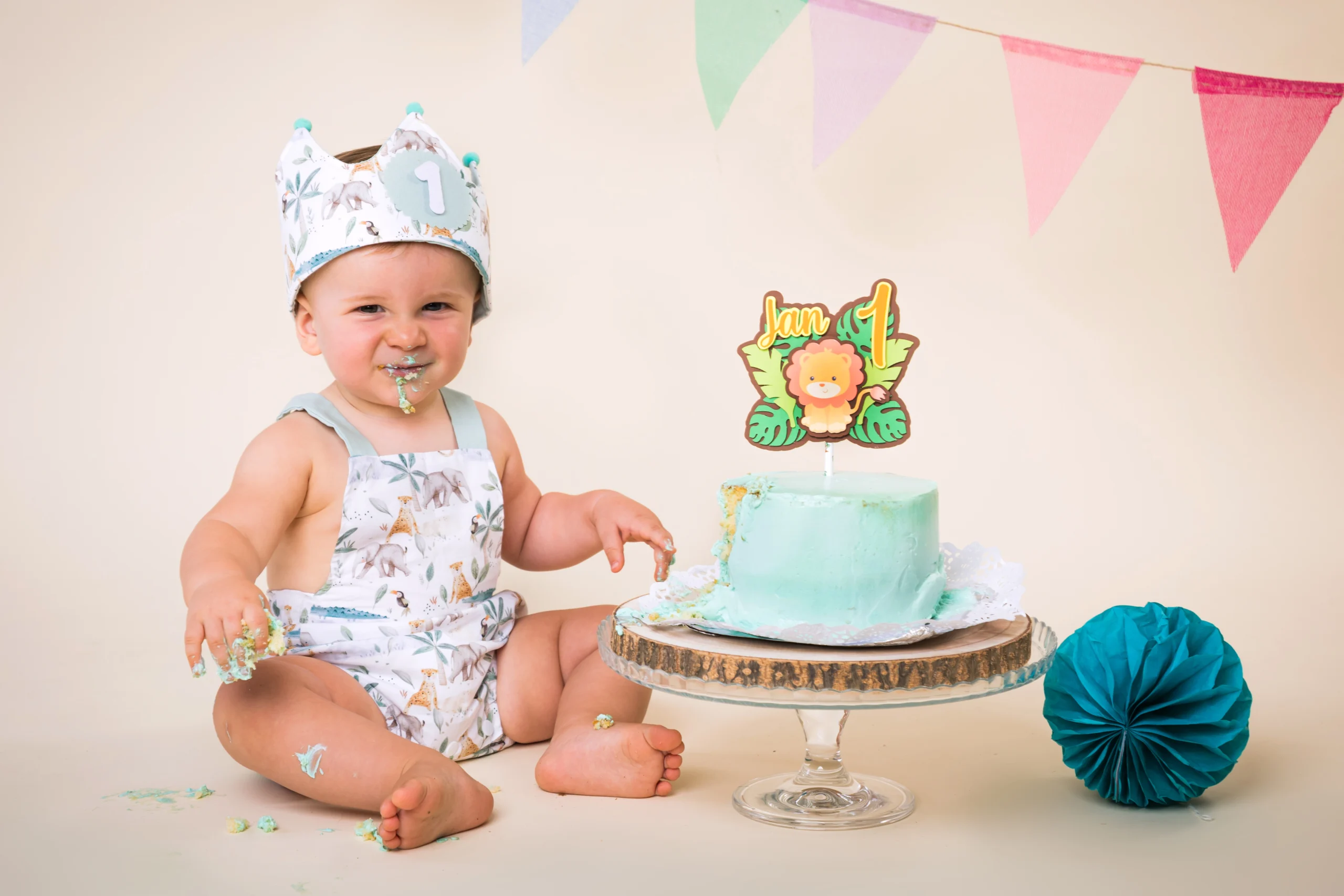 Sesión de fotos smash cake en Barcelona